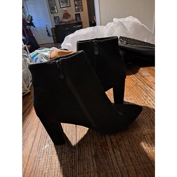 Dream Pairs Sianna black faux suede chunky heel pointed toe ankle boots 8.5 - Picture 4 of 5